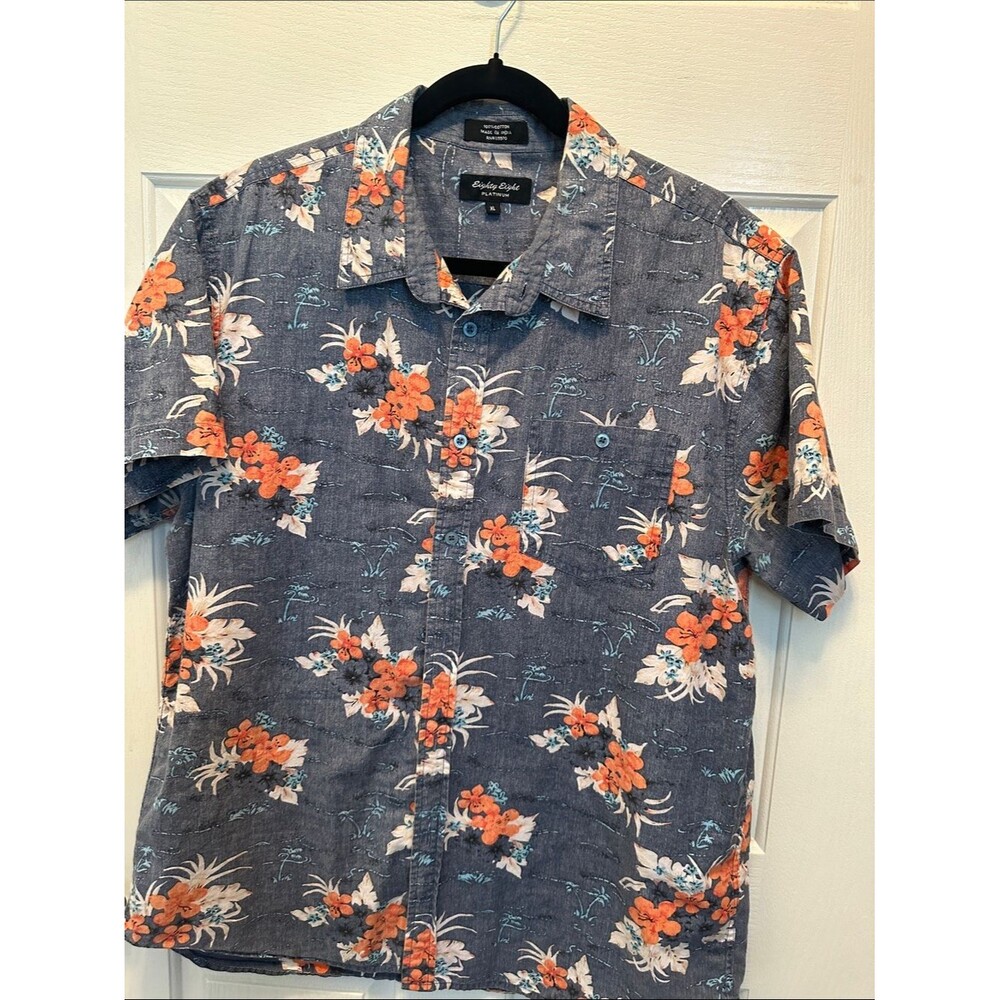 Eighty Eight Gray Short-Sleeve Floral Button-Down with Orange Accents
